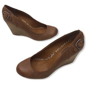 Lucky Brand Gatley Wedge